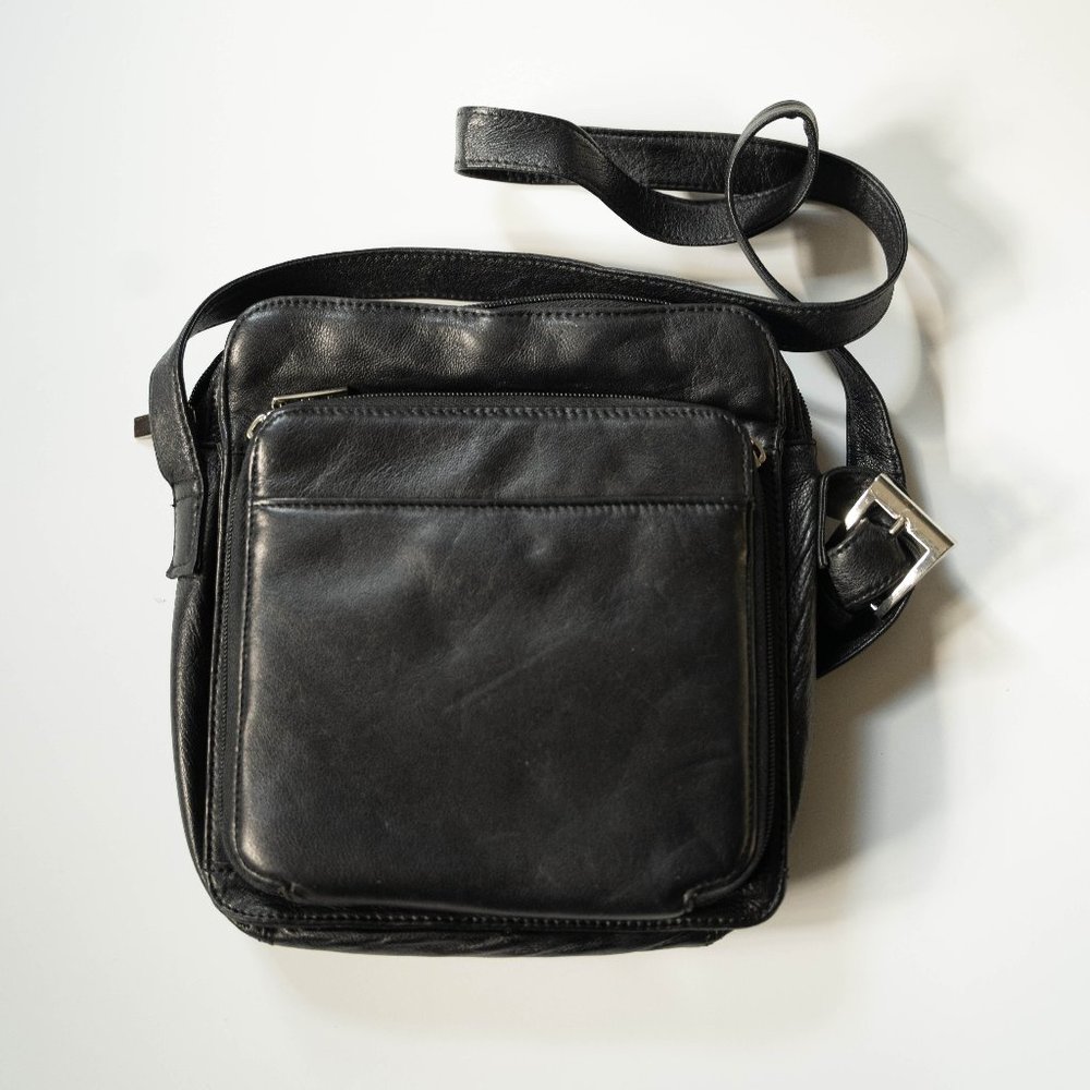 Wilson Leather shoulder bag